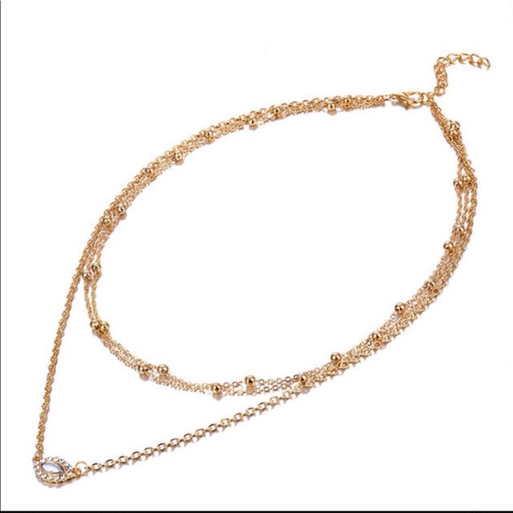 Sold! Lovely Layered Eye 👁Necklace - Picture 2 of 3